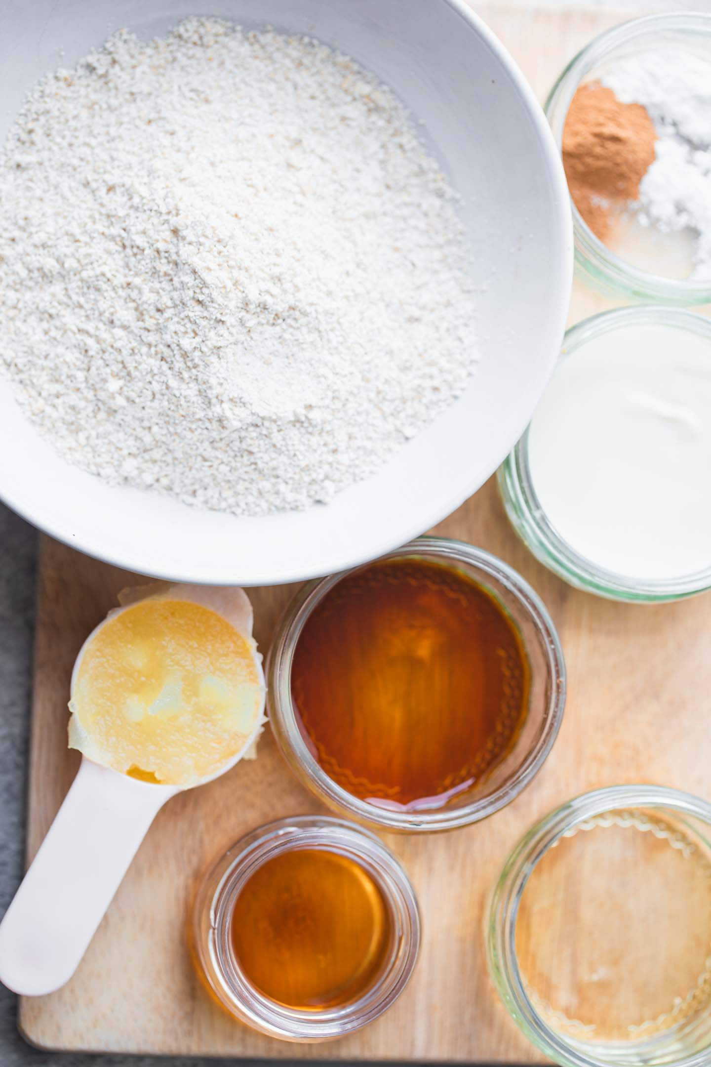 Ingredients for vegan cinnamon pancakes
