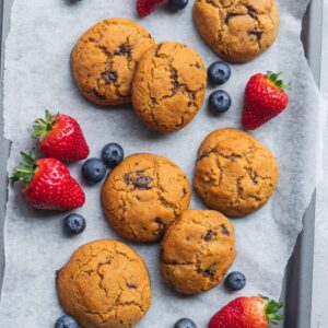 Simple vegan chocolate chip cookies gluten-free