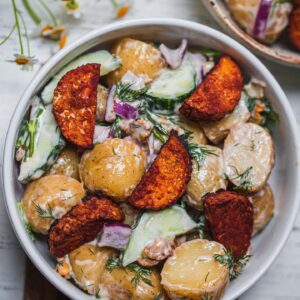 Vegan potato salad with smoky tempeh gluten-free