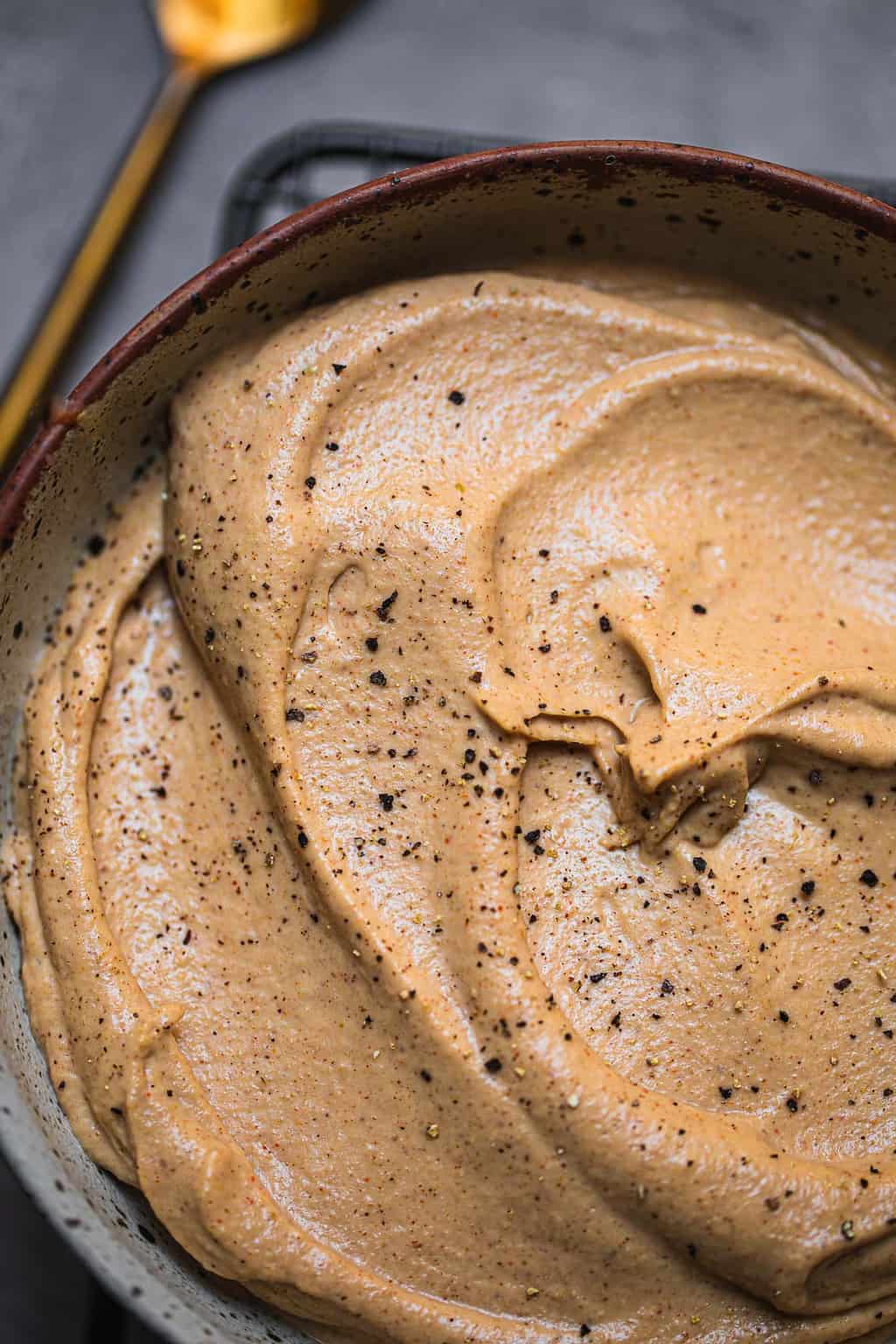 Bowl of cream made from cashews