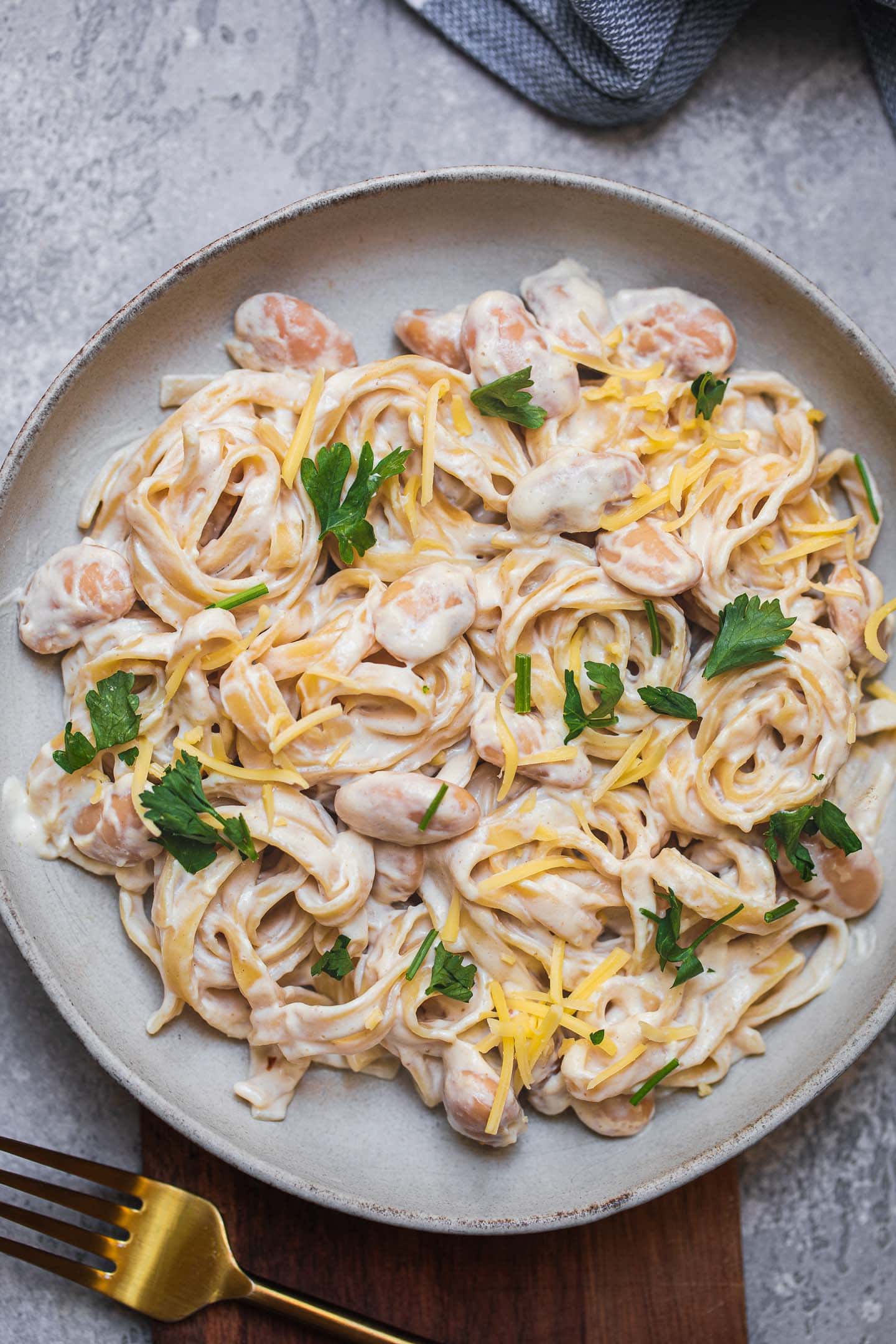 Vegan Tahini Garlic Pasta