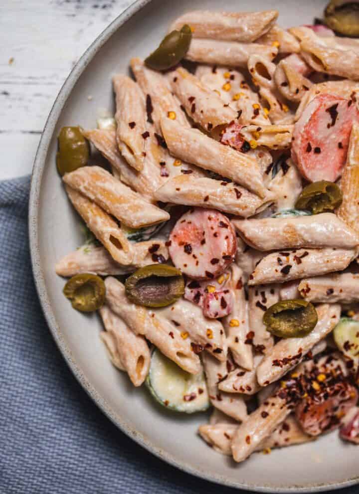 Creamy vegan pasta salad