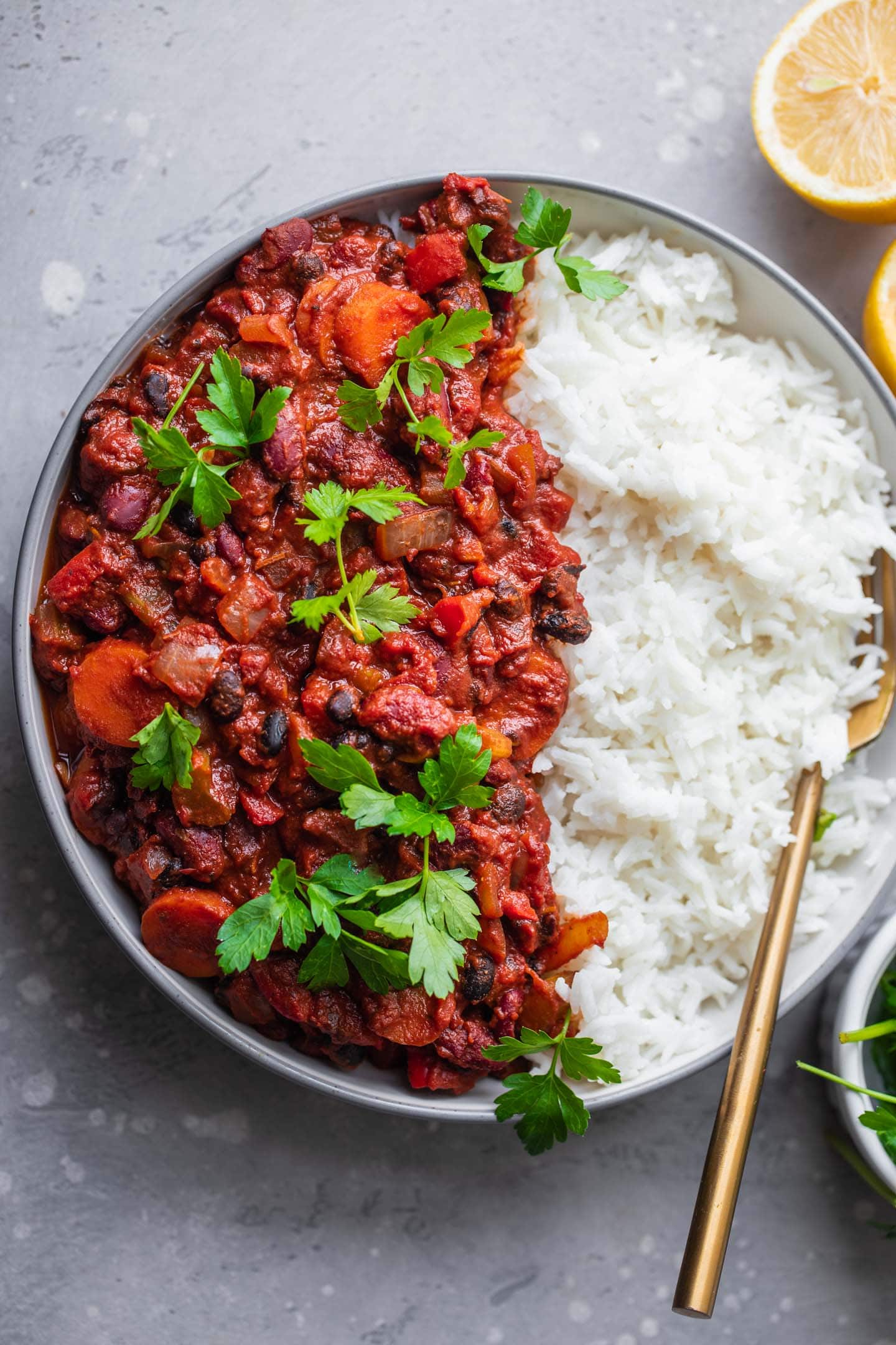 Easy Vegan Chili Recipe (Gluten-Free)