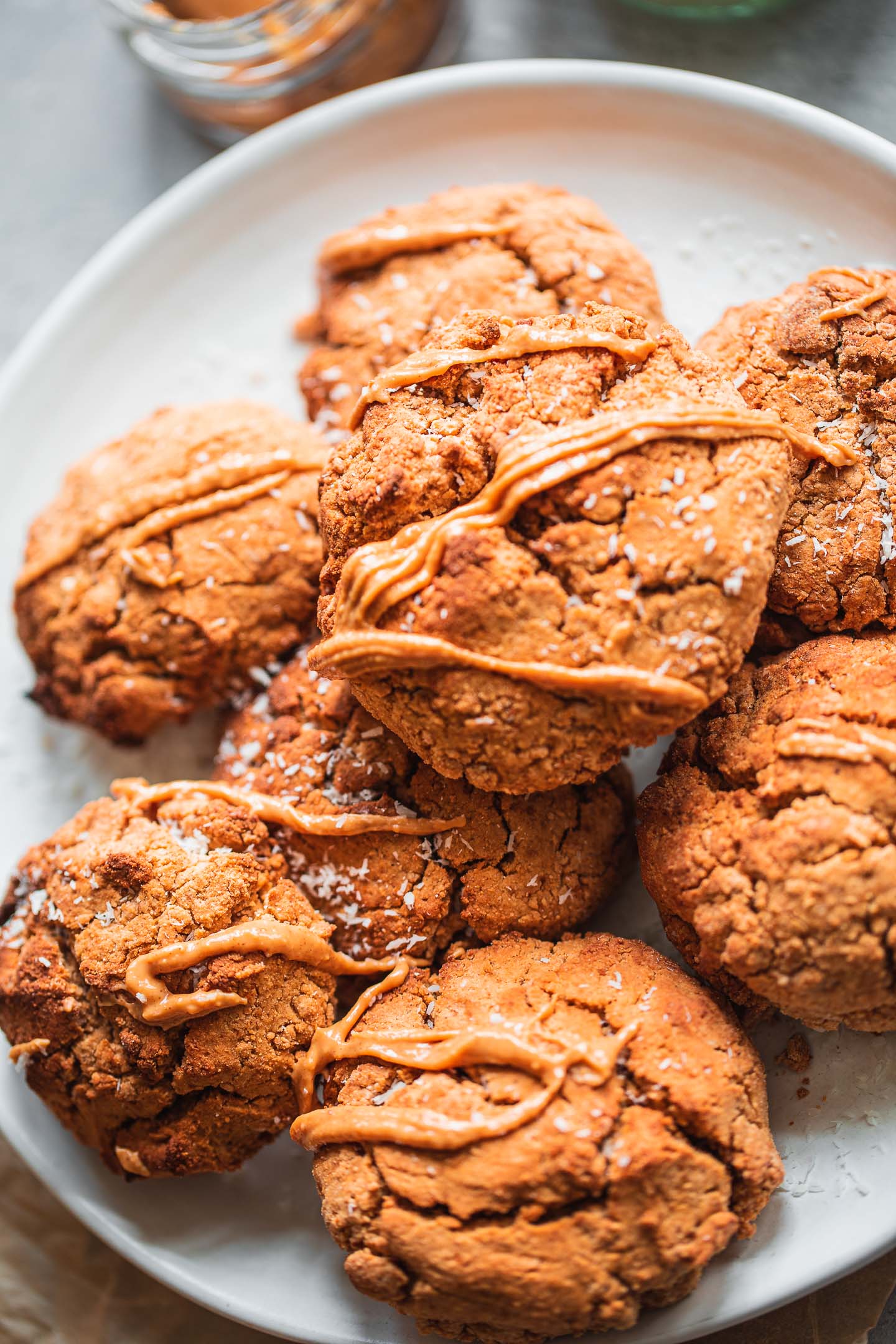 Vegan snickerdoodle cookies on a plate