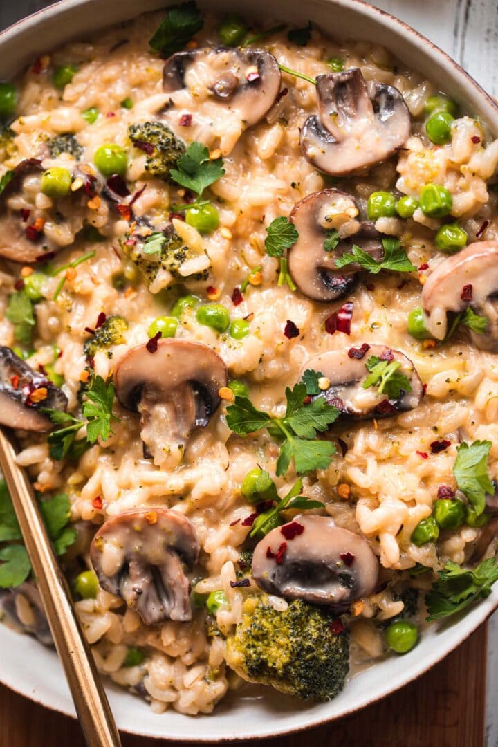 Closeup of a bowl of risotto with broccoli