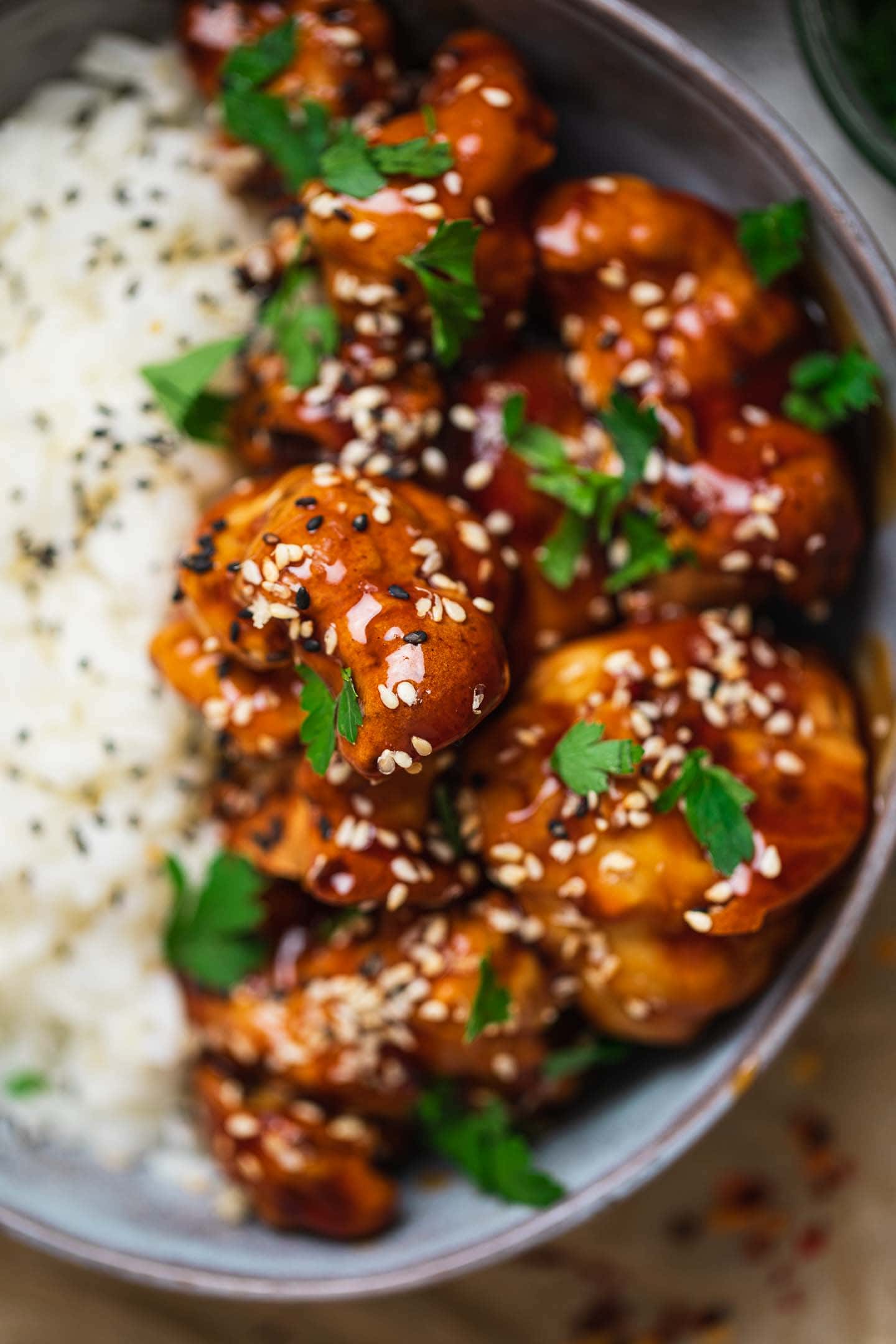 Sticky Sesame Cauliflower Vegan Recipe Earth Of Maria 9607