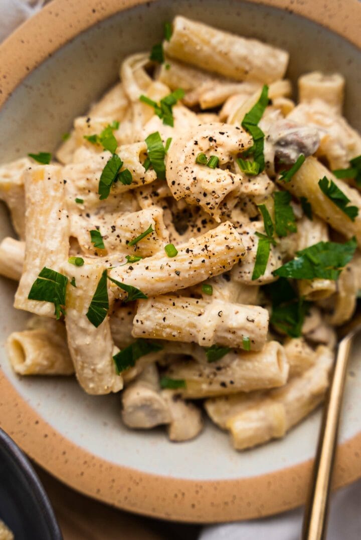 Hummus pasta recipe