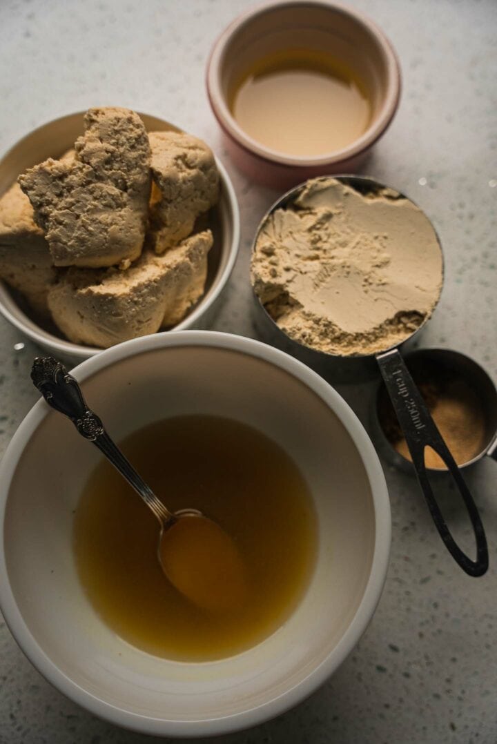 Ingredients for vegan schnitzel