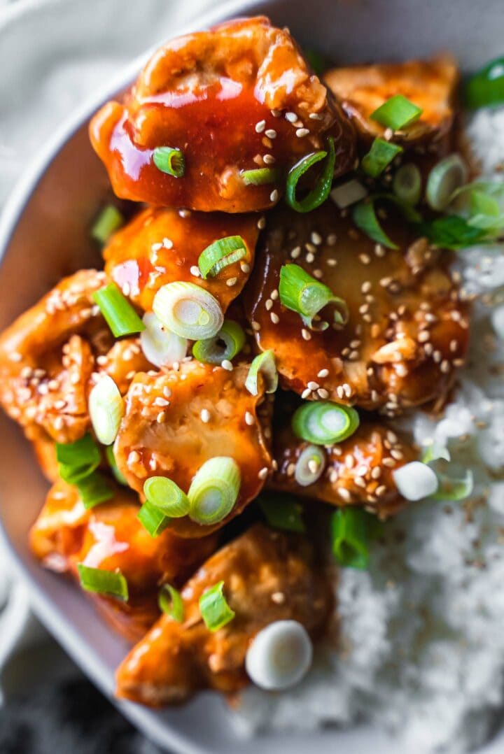 Vegan cauliflower wings with rice